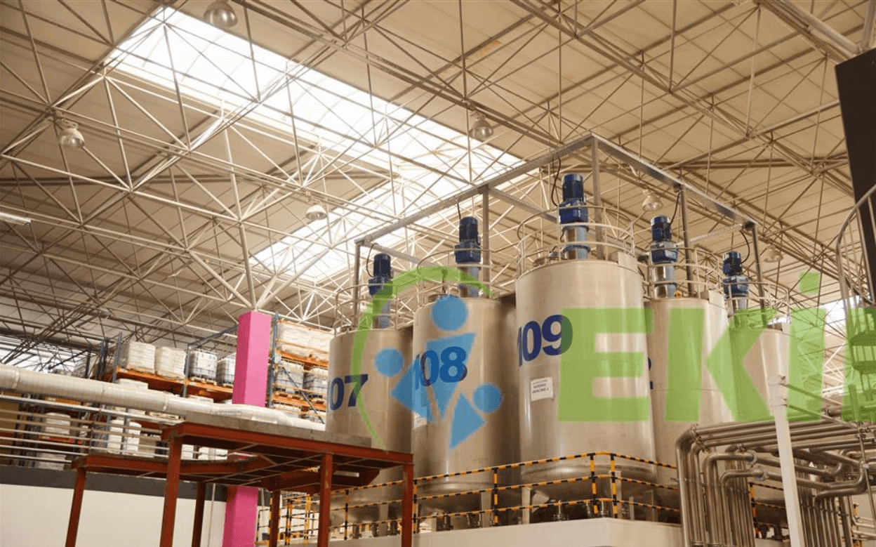 Karıştırıcılı Mamul Tankları